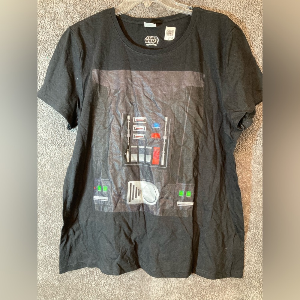 Womens Star Wars Darth Vader Tshirt